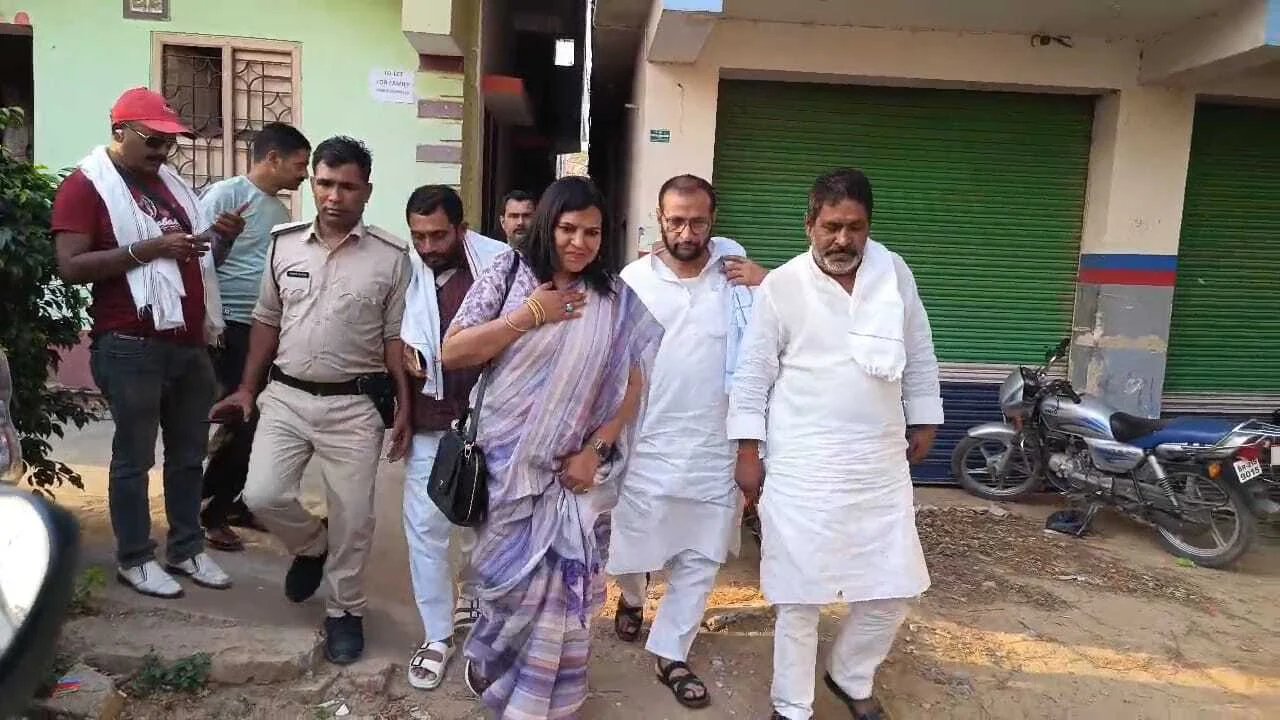 नालंदा: बड़ी पहाड़ी स्थित पार्टी कार्यालय में राजद की बैठक में सदस्यता अभियान और संगठन को मजबूत करने पर मंथन 3