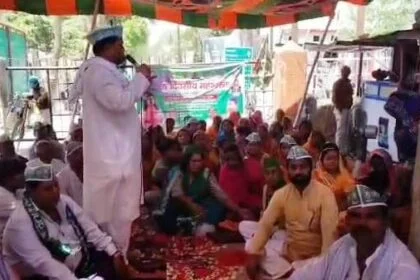 पांच सुत्रीय मांग को लेकर राजद कार्यकर्ताओं ने बेगूसराय समाहरणालय परिसर में किया धरना प्रदर्शन 31