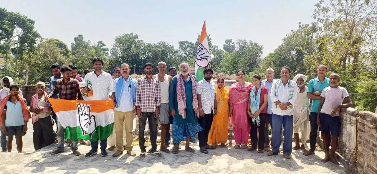 हर घर तिरंगा झण्डा लगाने को लेकर पुर्व विधायक अमिता भुषण ने की शुरुआत 2