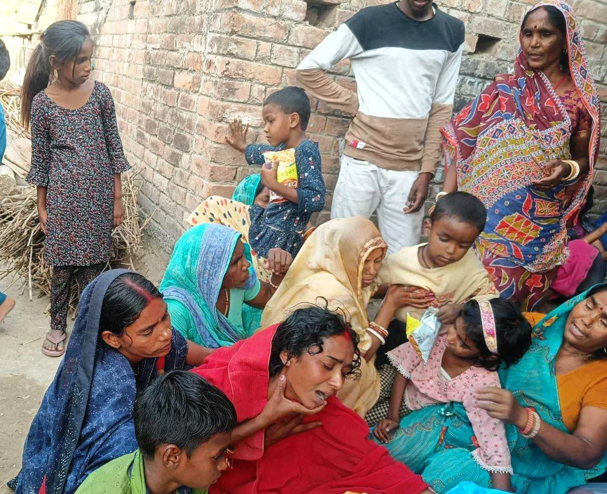 सड़क हादसा में युवक की हुई मौत, परिजनों में मचा कोहराम 8