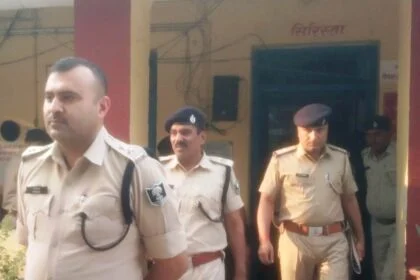 लंबित कांडों के निष्पादन, वारंटी के गिरफ्तारी, गस्ती एवं वाहन जांच में तेजी लायें पुलिस पदाधिकारी - एसपी 27