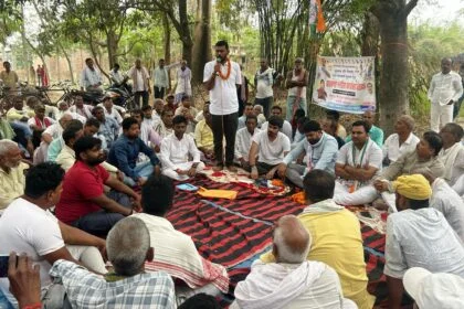 बिहार में बीस वर्षों से शासन कर रहे सरकार से जनता उब चुकी है अब वह कांग्रेस पार्टी से जुड़ना चाहती है - शिवप्रकाश गरीब दास 10