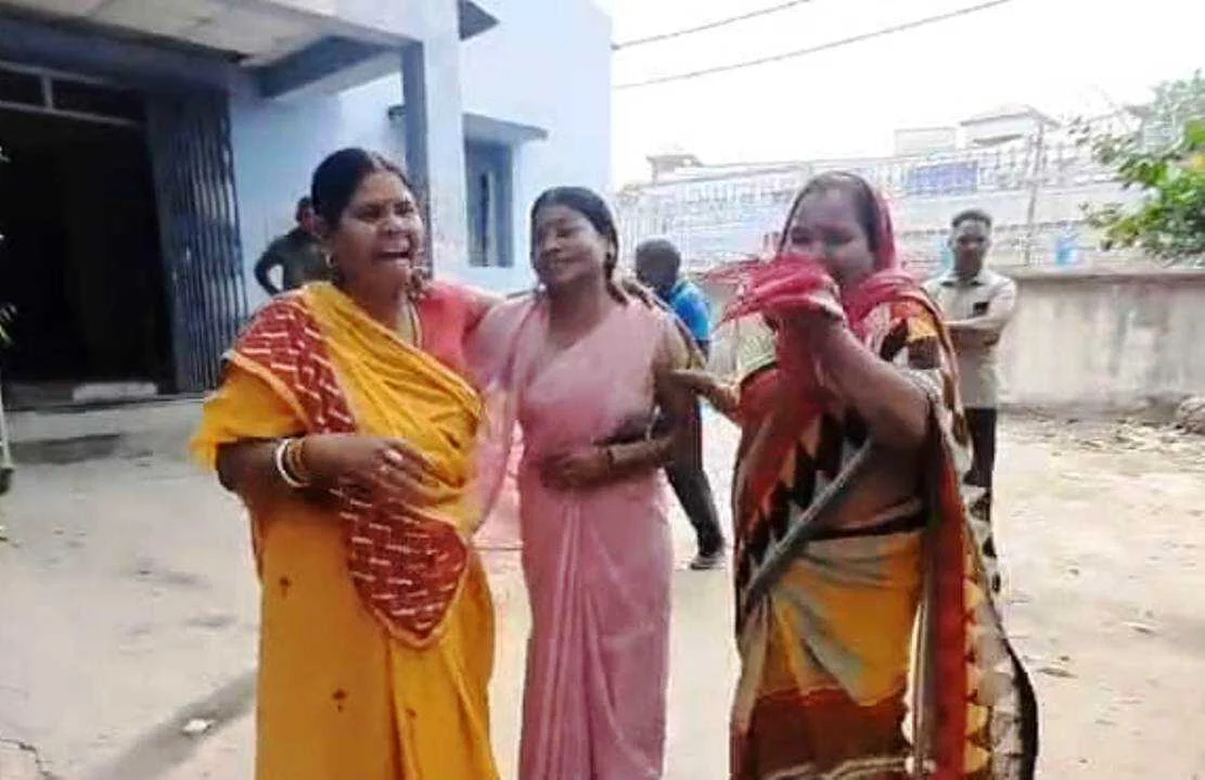 नालंदा: अज्ञात वाहन ने स्कूटी सवार दंपति को मारी ठोकर,पत्नी की घटना स्थल पर मौत, पति घायल 6