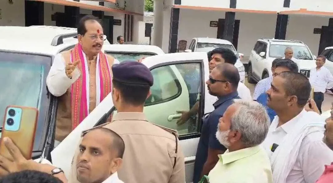पीएम मोदी जी और मुख्यमंत्री नितीश जी के नेतृत्व बिहार के किसानों के खुशहाली हेतु चल रहा है अनेक विकास योजना -विजय सिन्हा 2