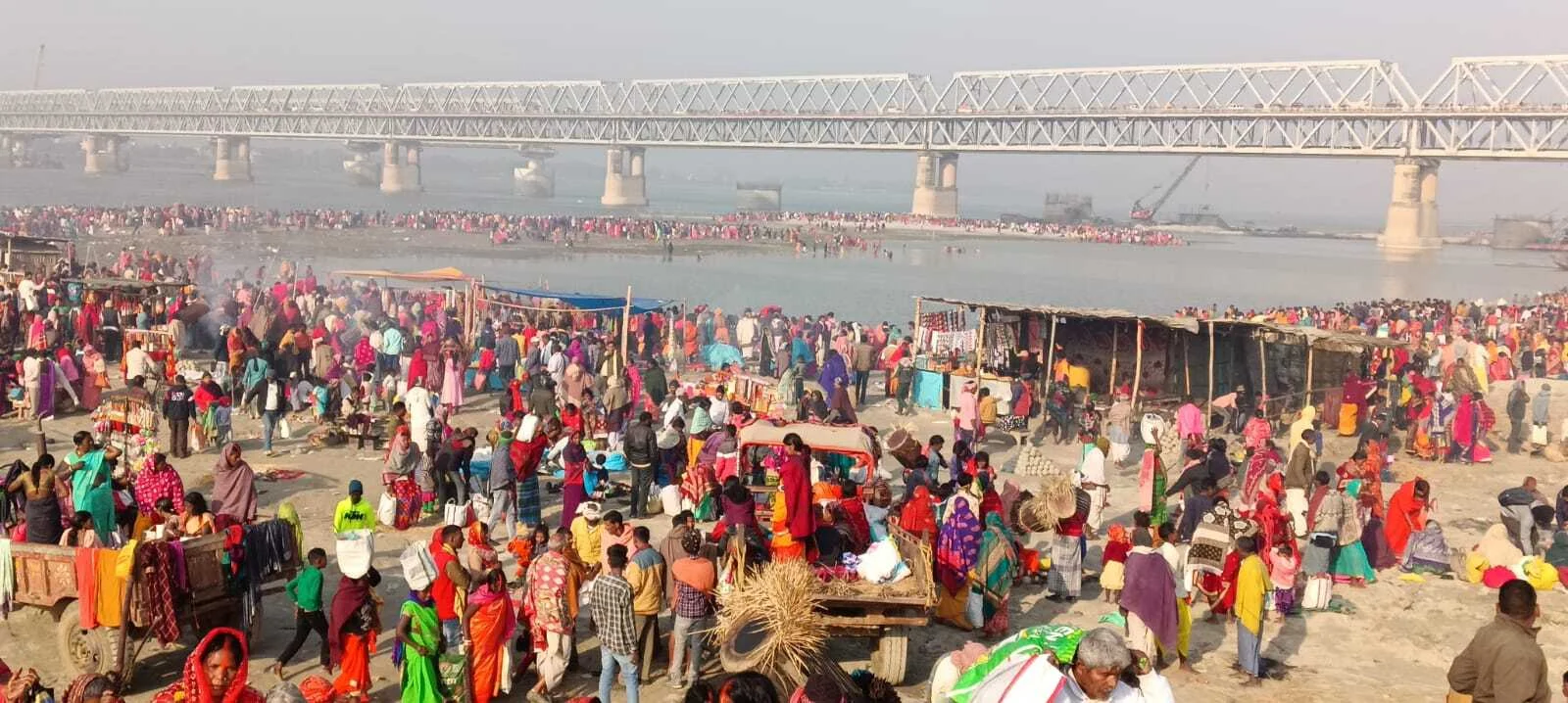 त्रेतायुगाध्य वैशाख शुक्ल पक्ष अक्षय तृतीया के दिन से ही आरम्भ हुआ है - स्वामी चिदात्मन जी महाराज 2