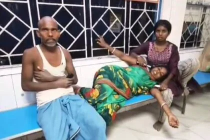 बेगूसराय में वार्ड सदस्य का दबंगई, महादलित परिवारों को बेहरमी से लाठी डांटे से पीट पीटकर किया गंभीर रूप से घायल 26