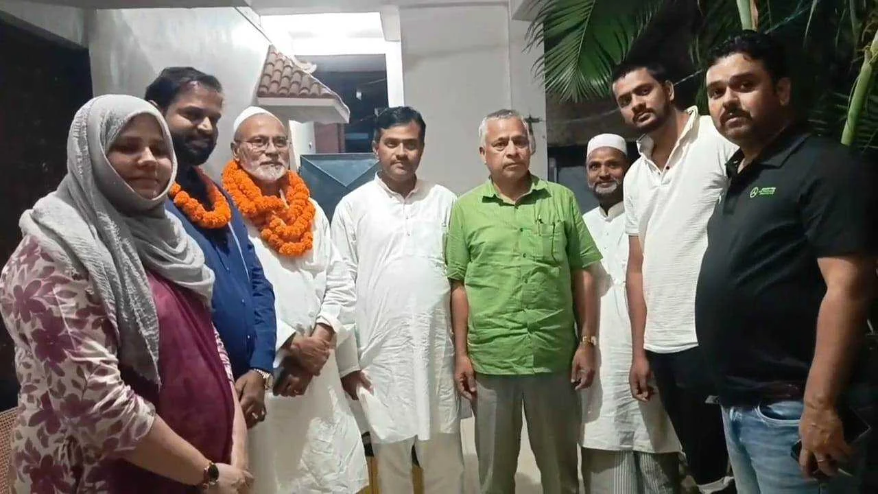 नालंदा: राजद नेत्री आयशा फातिमा और समाजसेवी यासिर इमाम ने किया डॉ. भीमराव अंबेडकर छात्रावास का दौरा, छात्रों से की जनसंवाद 5