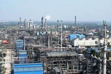 आतंकी हमले के बाद भारत व पाकिस्तान के बीच तनाव को लेकर केन्द्र सरकार ने राज्यों में हाई अलर्ट किया जारी 23
