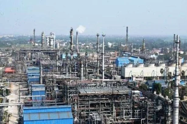 आतंकी हमले के बाद भारत व पाकिस्तान के बीच तनाव को लेकर केन्द्र सरकार ने राज्यों में हाई अलर्ट किया जारी 9