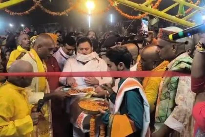 बेगूसराय के बलिया में नेता प्रतिपक्ष तेजस्वी यादव ने महारुद्र यज्ञ का किया उद्घाटन 22