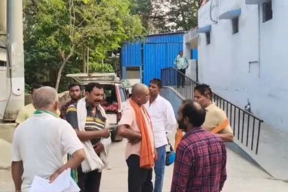 बेगूसराय में एक दर्दनाक सड़क हादसे में घायल व्यक्ति की इलाज के दौरान मौत, परिजनों में मचा कोहराम 28