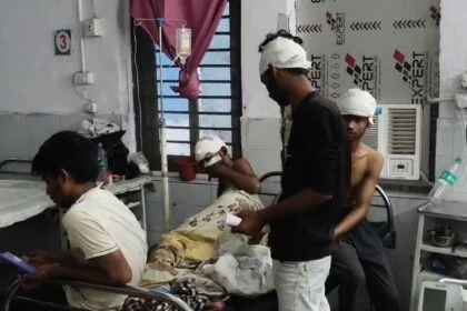 बेगूसराय में रंगदारी नहीं देने पर अपराधियों ने एक साथ पांच भाई की जमकर पिटाई, सभी सदर अस्पताल में भर्ती 28