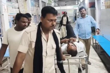 बेगूसराय में एसटीएफ और अपराधी के बीच मुठभेड़ में 25 हजार का इनामी अपराधी घायल, हथियार और गोली के साथ गिरफ्तार  19