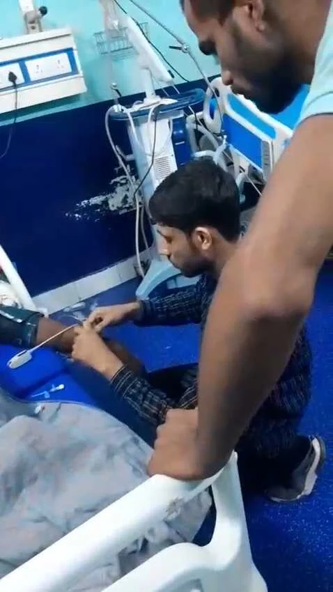 बेगूसराय में तेज रफ्तार ट्रैक्टर ने तीन लोगों को कुचला, एक व्यक्ति की मौत, दो लोग बुरी तरह से घायल 2
