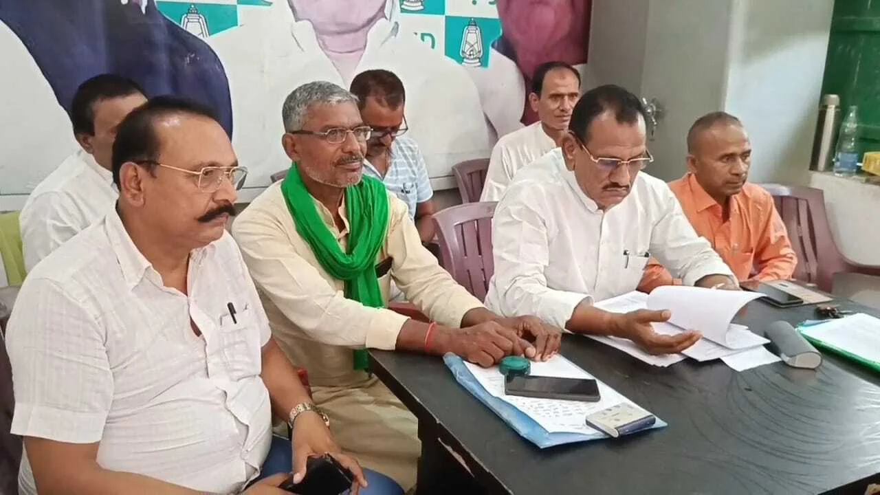 नालंदा: इस्लामपुर विधायक राकेश रौशन ने पुलिस कार्रवाई और जाति जनगणना को लेकर सरकार पर साधा निशाना 2