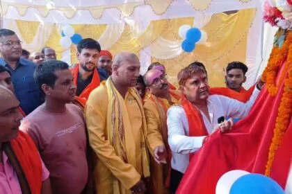 नालंदा: जाति जनगणना पर एनडीए कार्यकर्ताओं में उत्साह, बिहार सरकार के मंत्री डॉ. सुनील कुमार ने गिनाईं सरकार की उपलब्धियां 27