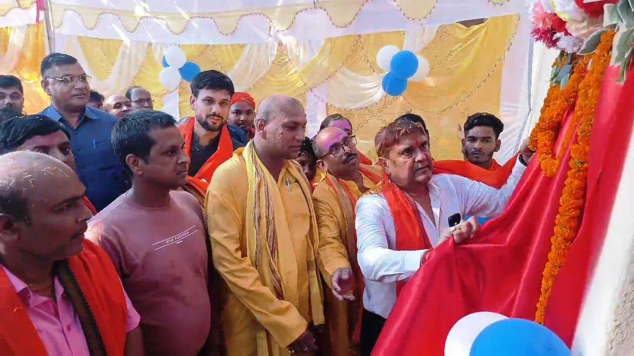 नालंदा: जाति जनगणना पर एनडीए कार्यकर्ताओं में उत्साह, बिहार सरकार के मंत्री डॉ. सुनील कुमार ने गिनाईं सरकार की उपलब्धियां 7