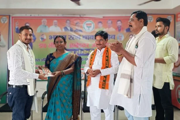 पीएम व सीएम के कल्याणकारी योजनाओं को भाजपा कार्यकर्ता सोशल मीडिया के माध्यम से पहुंचा रहे हैं लाभ - नीलम सहनी 7