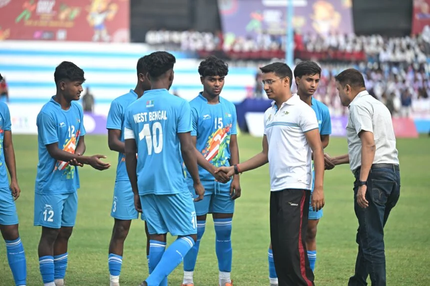 बेगूसराय में खेलो इंडिया यूथ गेम्स के तहत दूसरे दिन उड़ीसा की टीम ने 2-0 से पश्चिम बंगाल को किया पराजित 1