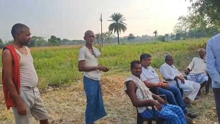 समस्तीपुर: गरीबो की मदद के लिए फिर आगे आये चर्चित युवा समाजसेवी राजू सहनी 3