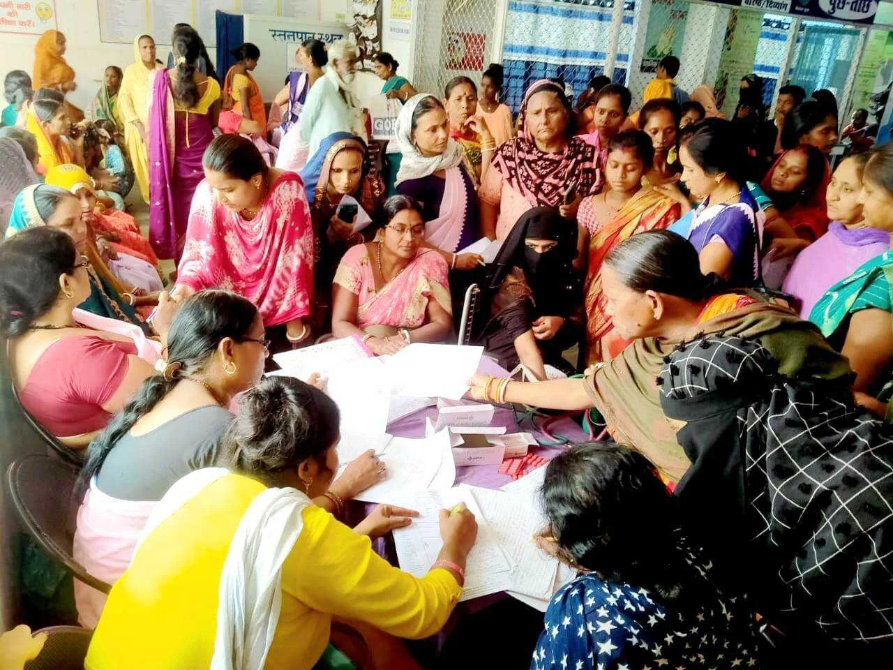 सीएचसी बछवाड़ा अंतर्गत सभी उपस्वास्थ्य केंद्र में 158 गर्भवती महिलाओ का किया गया स्वास्थ्य परीक्षण 2