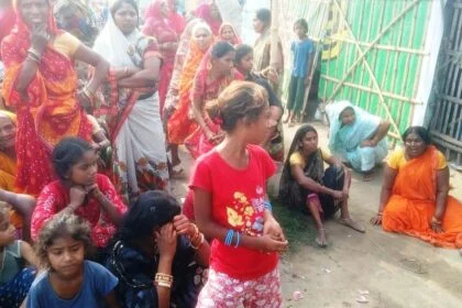 बेगूसराय में गला रेतकर युवक की निर्मम तरीके से हत्या, हत्या से क्षेत्र में दहशत का माहौल 24