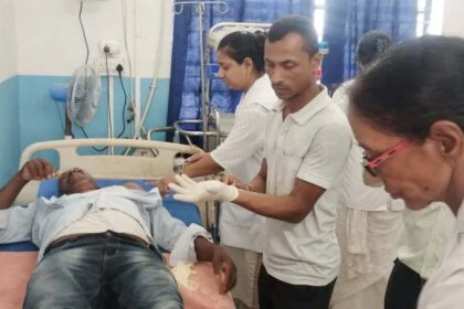 मुरलीटोल टोल प्लाज़ा के समीप दो बाइक की टक्कर में एक बाइक चालक बुरी तरह से घायल 20