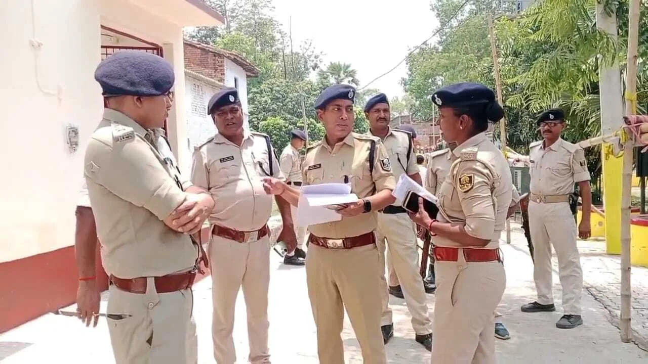 नालंदा: पत्नी मंजू देवी की 19 वी पुण्यतिथि पर सीएम नीतीश कुमार आएंगे पैतृक गांव हरनौत प्रखंड के कल्याण बीघा 3
