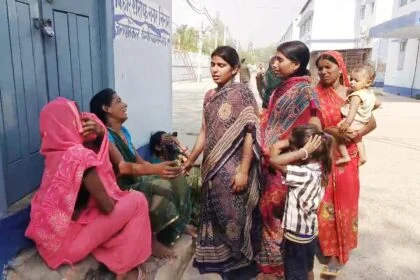 नालंदा: कचड़ा फेकने के मामूली से विवाद को लेकर अपने ही पोता ने घर में घुसकर दादा की गोली मारकर किया हत्या 15