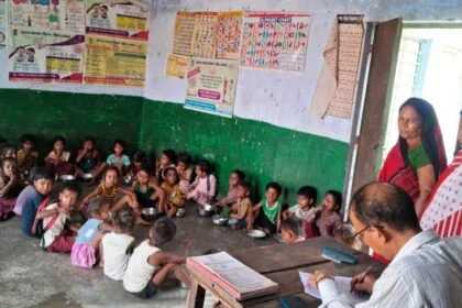 पदाधिकारियों ने किया टीएचआर समेत केंद्रों का भौतिक सत्यापन 26