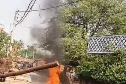 नालंदा जिले के सिलाव थाना क्षेत्र इलाके में भीषण गर्मी के कारण मोटरसाइकिल में लगी आग, चालक झुलसा 20