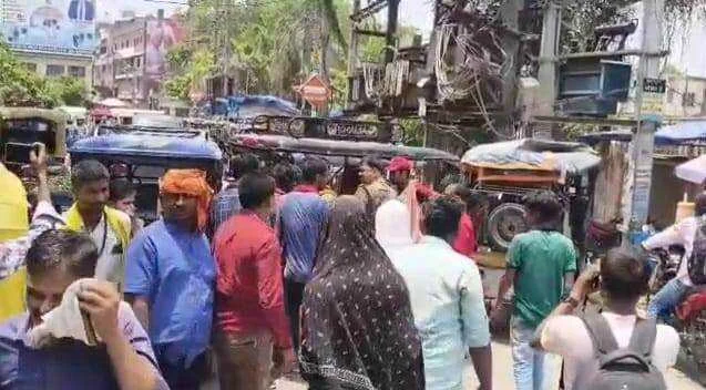 बिहार स्टेट चालक संध के नेतृत्व में ई-रिक्शा चालक संध ने अपनी विभिन्न मांगों को लेकर निकाला आक्रोश मार्च 2