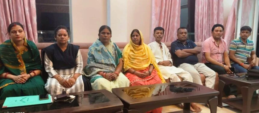 ई रिक्शा एवं टेंपो स्टेंड की निविदा का कार्य ईओ ने बिना अनुमति तथा विधि विरुद्ध जाकर किया है - मुख्य पार्षद 1