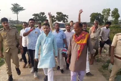 मुख्यमंत्री ग्रामीण पथ अनुरक्षण कार्यक्रम योजना अंतर्गत एक करोड़ चार लाख की लागत से बने पक्की सड़क का अस्थावां के जेडीयू विधायक डॉक्टर जितेंद्र कुमार ने किया उद्घाटन 22