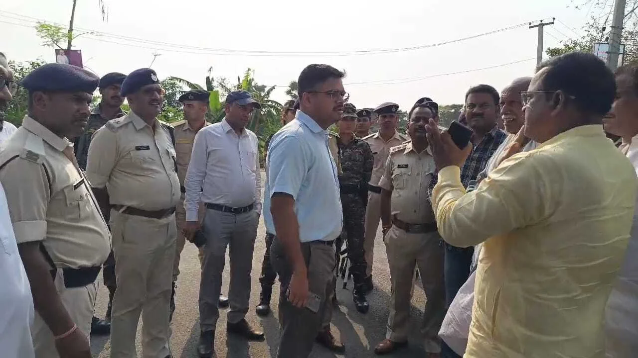 मुख्यमंत्री के गांव कल्याण बीघा पुलिस छावनी में तब्दील, ग्रामीण बोले-प्रशांत किशोर को नहीं देंगे गांव में प्रवेश 2