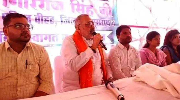 बेगूसराय में बिहट नगर परिषद कार्यालय में मुख्य पार्षद तथा उप मुख्य पार्षद आपस में भिड़े, मौके पर अफरा तफरी का माहौल 2