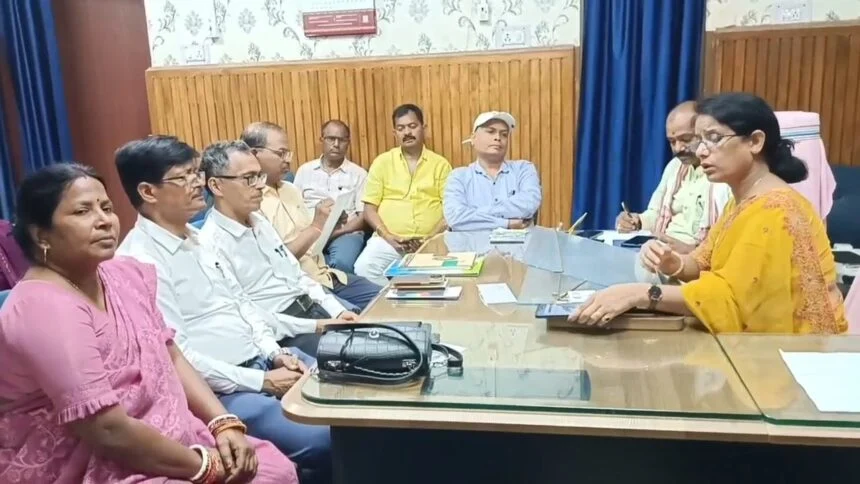 बिहारशरीफ जिला परिषद अध्यक्ष कार्यालय में हुई उत्पादन समिति की बैठक,बैठक में कृषि, पशुपालन और मत्स्य योजनाओं पर चर्चा 1