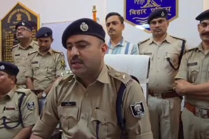 बेगूसराय जिले के चर्चित पोद्दार हत्याकांड का गिरफ्तारी के बाद पुलिस ने किया खुलासा 14