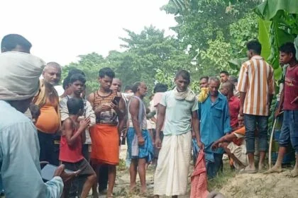 बेगूसराय में गंडक नदी में 16 वर्षीय किशोर की डुबने से मौत, परिजनों में मचा कोहराम 21