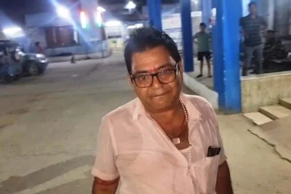 समस्तीपुर: स्वास्थ्य कर्मी की दबंता आया सामने, शराब बंदी के बावजूद ड्यूटी के दौरान शराब के नशे में रहता है धुत्त, लोगो के साथ करता बदसलूकी 30