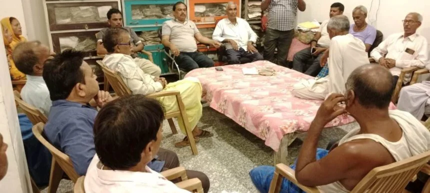 वीरपुर पूर्वी पंचायत में शाखा सम्मेलन को लेकर सीपीआई कार्यकर्ताओं की बैठक आयोजित   1