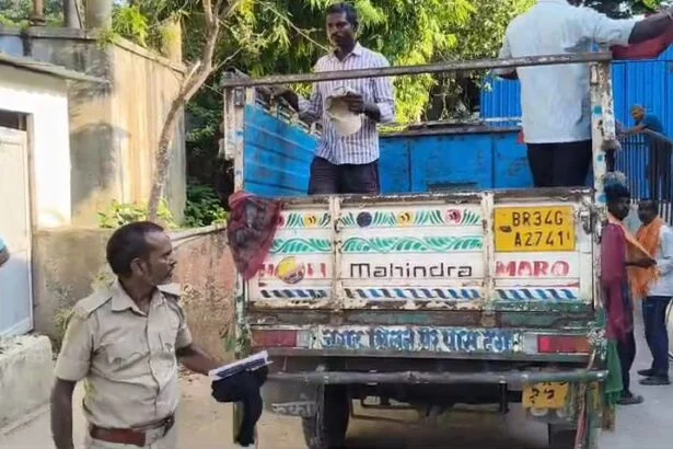 बेगूसराय में ट्रेन से कटकर एक महिला की दर्दनाक मौत, परिजनों में मचा कोहराम 5