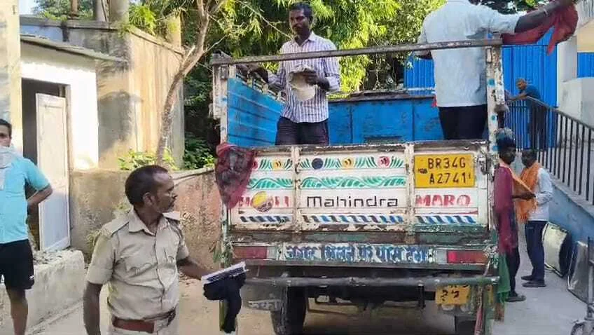 बेगूसराय में ट्रेन से कटकर एक महिला की दर्दनाक मौत, परिजनों में मचा कोहराम 8