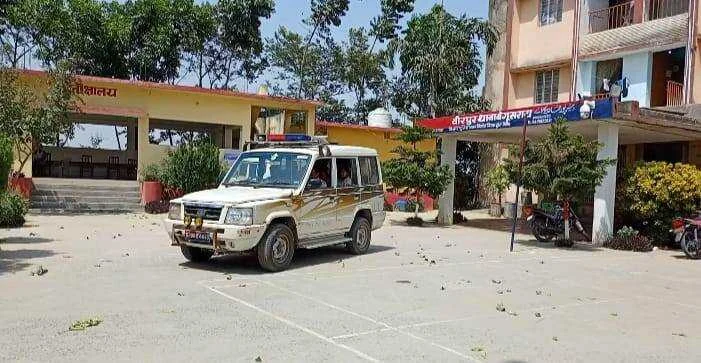समकालीन अभियान के तहत पुलिस ने में तीन आरोपी को किया गिरफ्तार 8