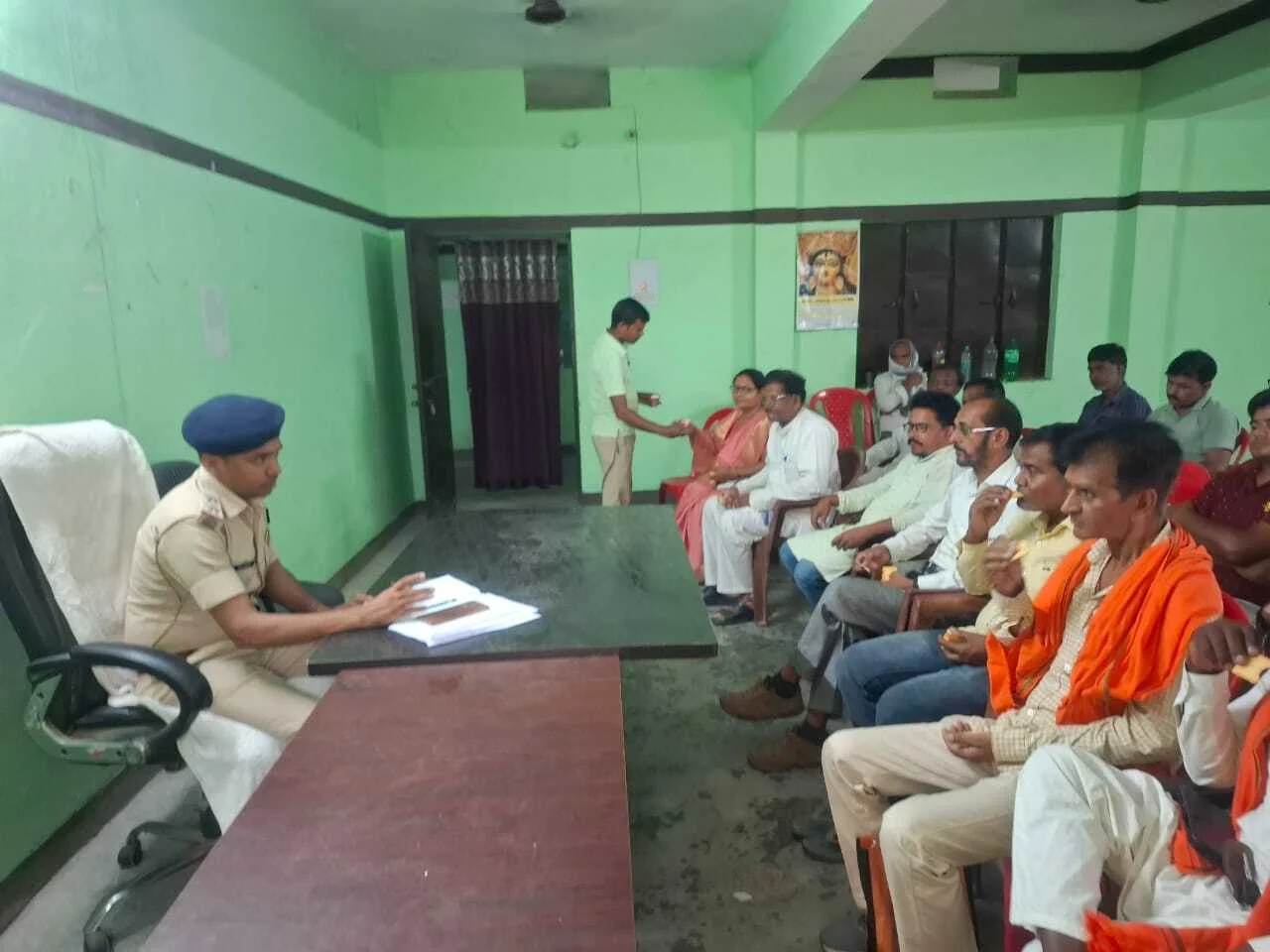 भगवानपुर प्रखंड में बकरीद पर्व को लेकर शांति समिति की बैठक आयोजित 6