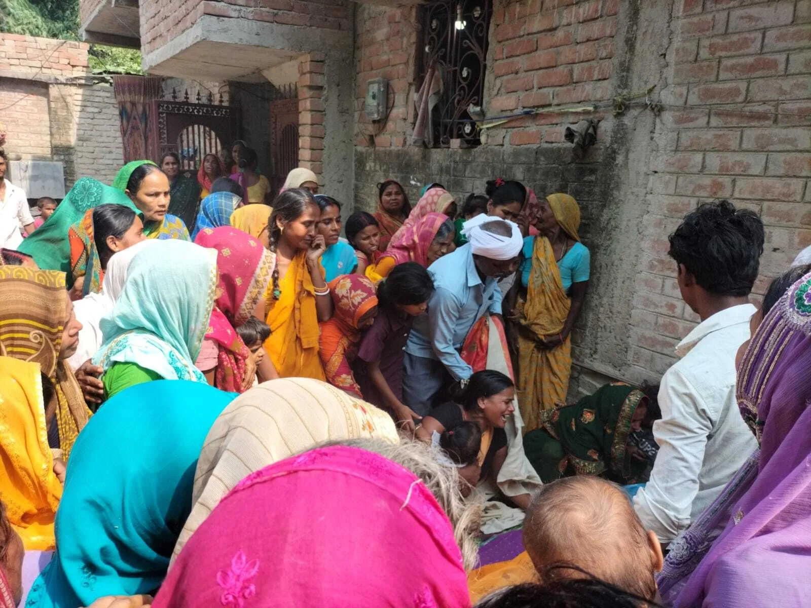 शादी का माहौल गम में डूबा, सड़क दुर्घटना में लड़की के जीजा की मौत 3