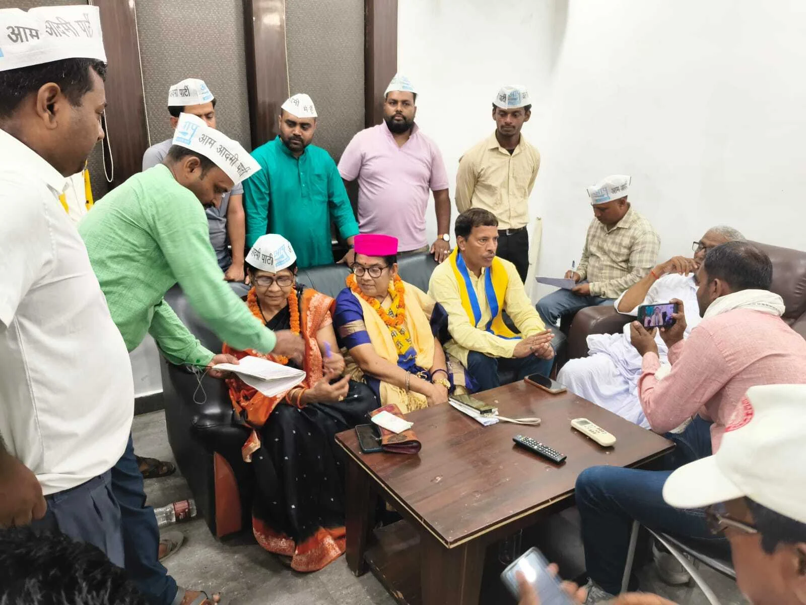 जिला कार्यकारिणी के विस्तार को लेकर आम आदमी पार्टी समस्तीपुर की बैठक आयोजित 3