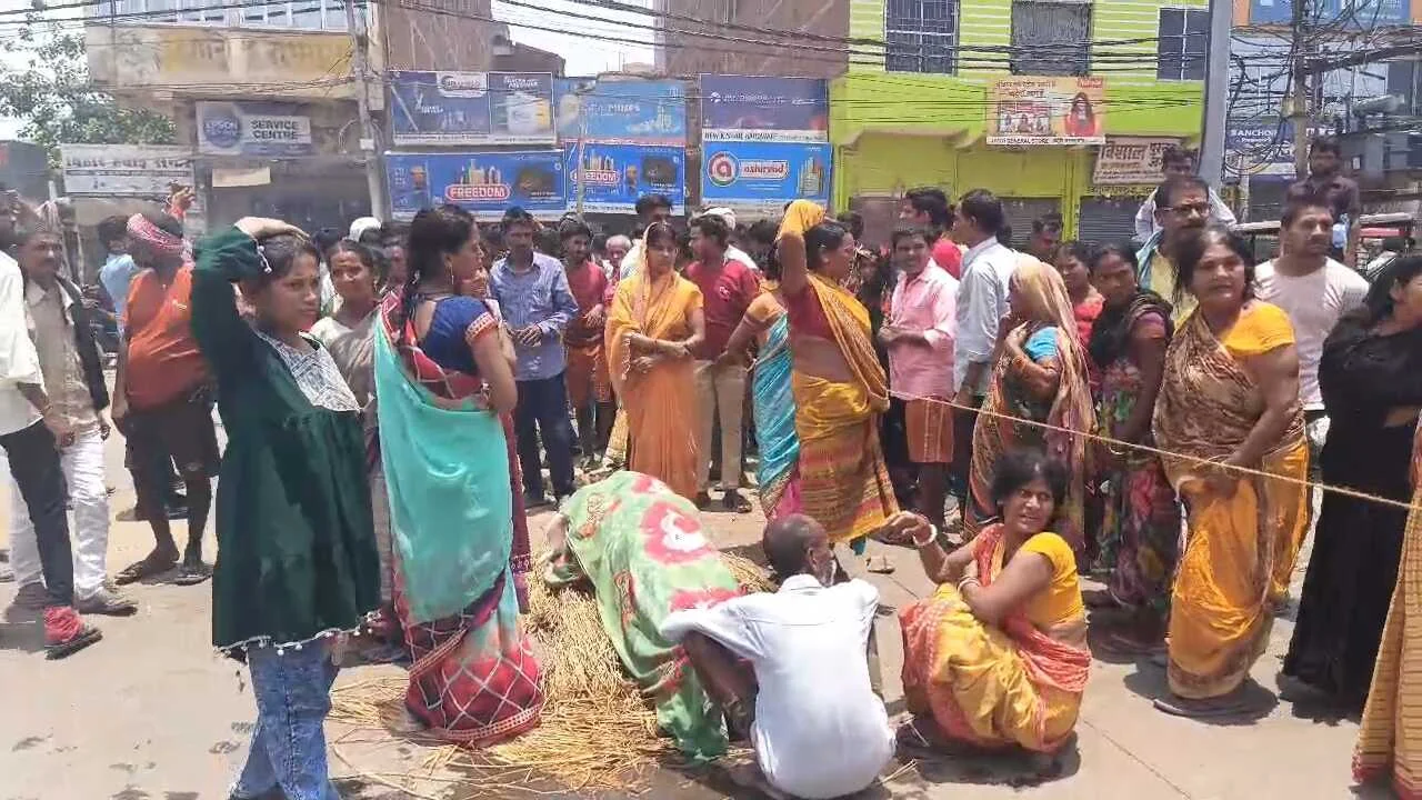 नालंदा: ड्रग्स का ओवर डोज लेने से सख्श की हुई मौत, परिजनों ने तीन दोस्तों पर ओवरडोज ड्रग्स देकर हत्या का लगाया आरोप 3
