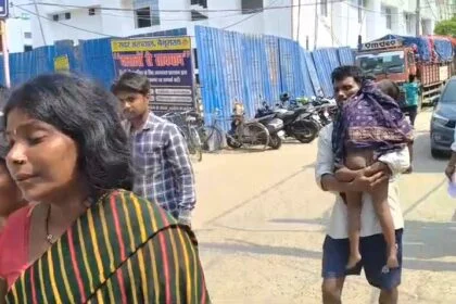 बेगूसराय में करेंट लगने से एक साढ़े तीन वर्षीय लड़के की मौत, घर मे मातम का माहौल 30