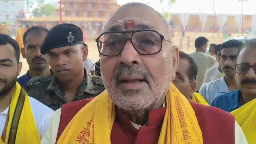 कांग्रेस के शासन में की गई गलतियों को नरेंद्र मोदी ने सुधार करके भारत के मान और सम्मान की लड़ाई लड़े हैं - गिरिराज सिंह 6